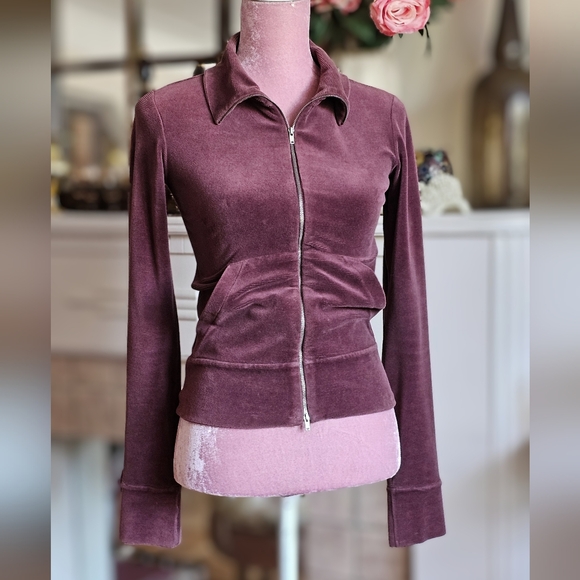 Armani Exchange velour zip-up jacket. Size extra small. - Picture 1 of 7